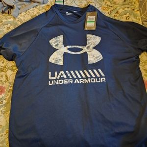 Under armor mens shirt